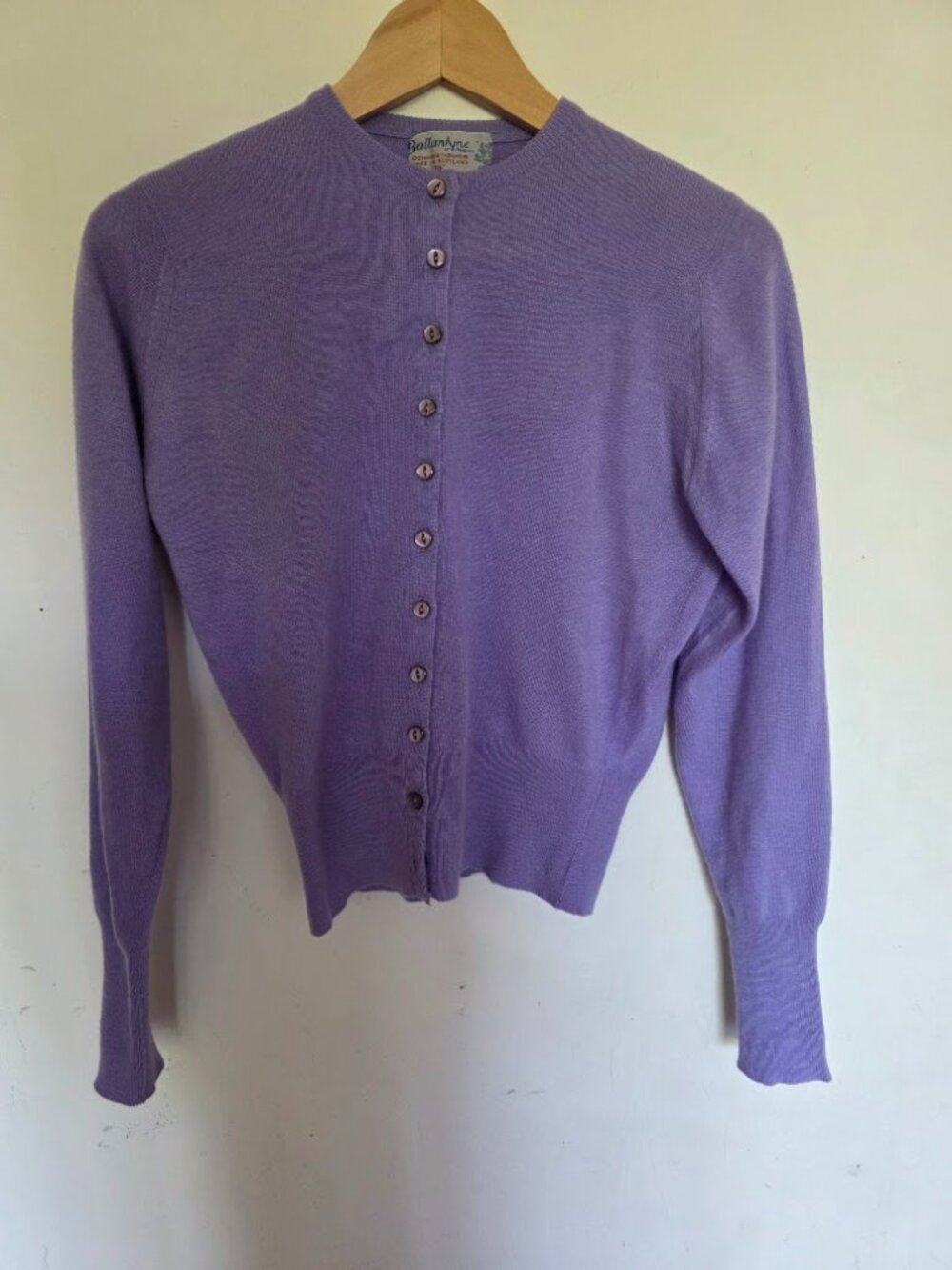 Vintage lilac/lavender Ballantyne cashmere sweater/cardigan. Size 36/XS